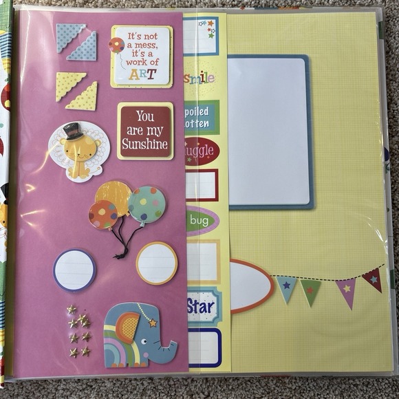 Kids Gamins 12x12 Scrapbook Complete 20 Designed Pages Animals - Picture 5 of 6